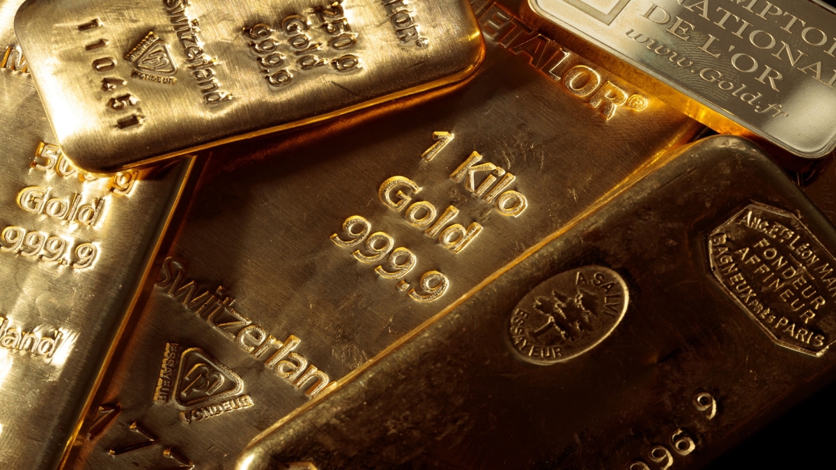 الذهب يصعد وسط توترات الشرق الأوسط وآمال خفض الفائدة