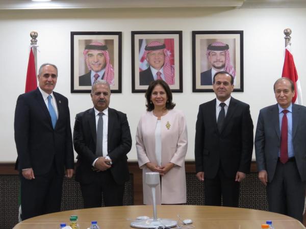 الأردن وسوريا يبحثان البنية التحتية لخط الغاز العربي وشبكة الربط الكهربائي
